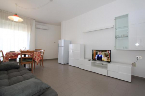Отель Stella Apartments  Лидо Ди Помпоза